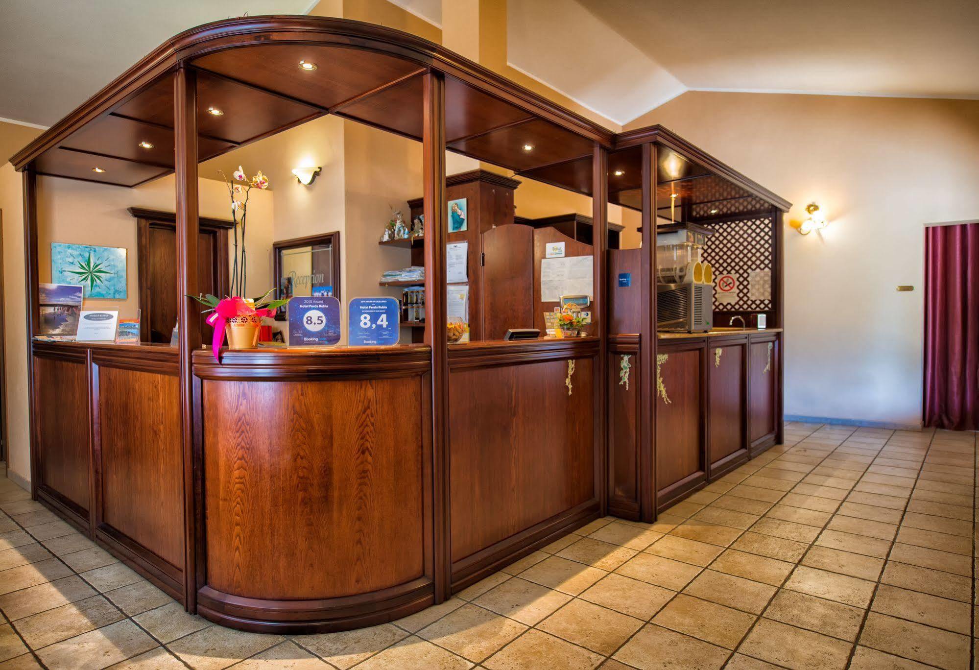 Hotel Perda Rubia San Giovanni Suèrgiu Екстериор снимка